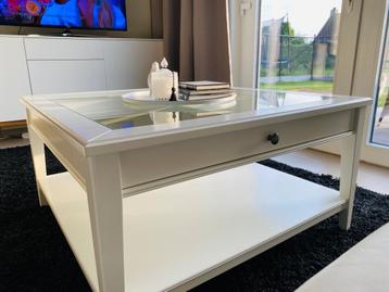 Ikea Salontafel beschikbaar voor biedingen