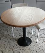 Ronde eiken eettafel , metalen poot, Huis en Inrichting, Ophalen, Zo goed als nieuw