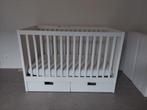 Babybed ikea met matras, Kinderen en Baby's, Kinderkamer | Complete kinderkamers, Ophalen, Zo goed als nieuw