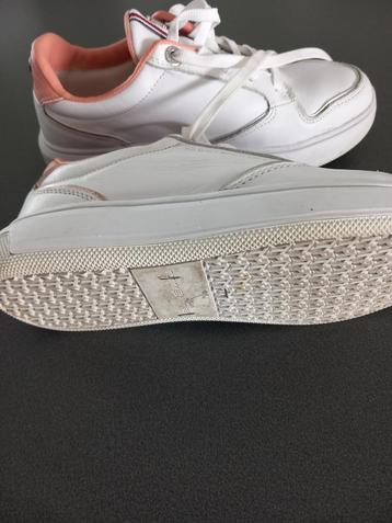 Schoenen  beschikbaar voor biedingen