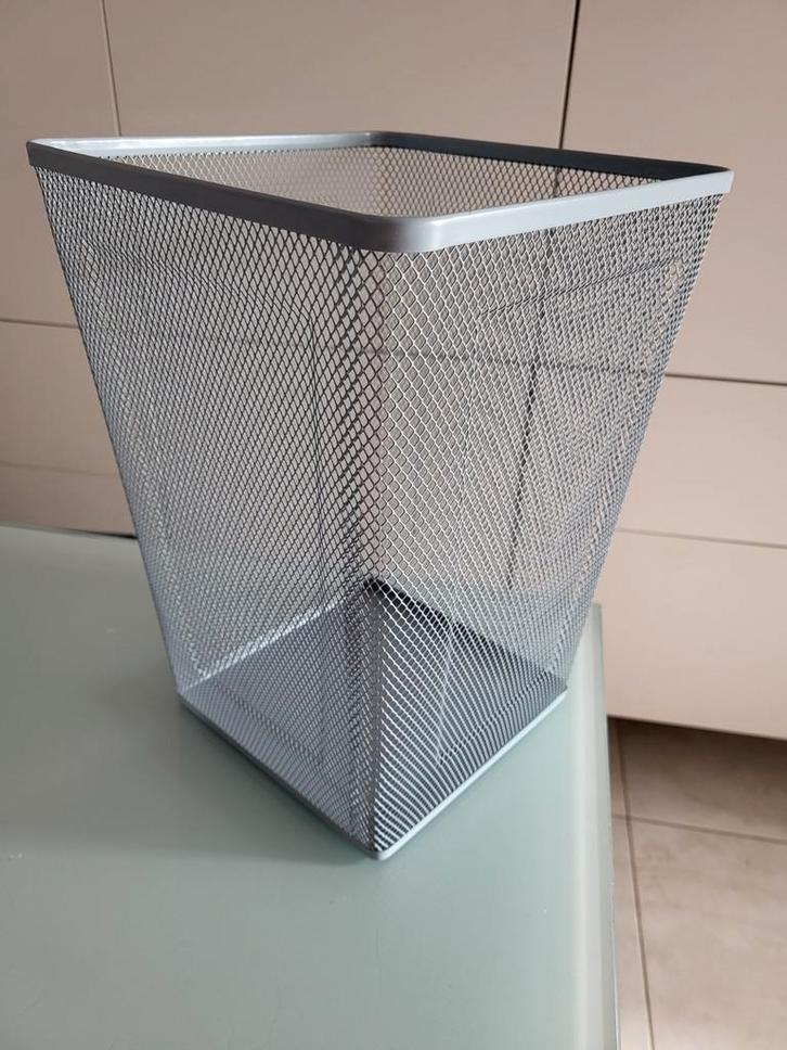 Corbeille à papier, Maison & Meubles, Accessoires pour la Maison | Poubelles, Comme neuf, Enlèvement
