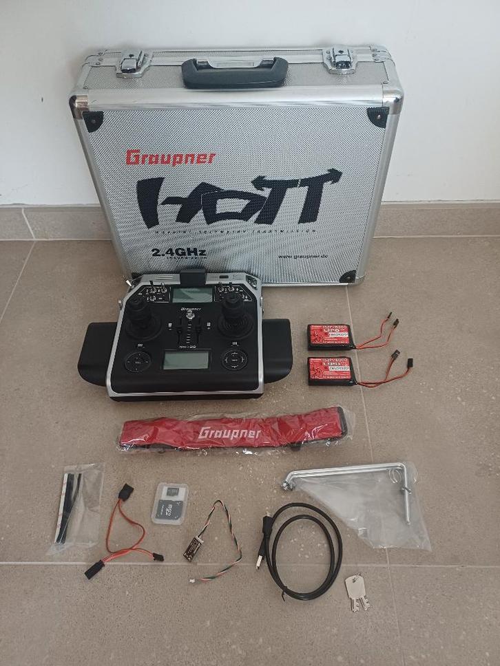 Graupner MC-28 4D Zender + Accesoires, Hobby en Vrije tijd, Modelbouw | Radiografisch | Overige, Zo goed als nieuw, Ophalen of Verzenden