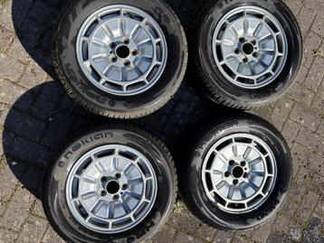 Schuuropruiming: Volvo 760 velgen beschikbaar voor biedingen