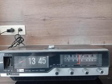 Vintage 1970 wekkerradio flipflop cijfers beschikbaar voor biedingen