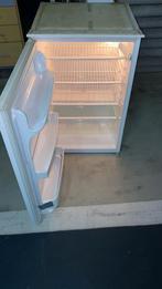 Petit frigo  encastrable, Electroménager, Réfrigérateurs & Frigos, Comme neuf
