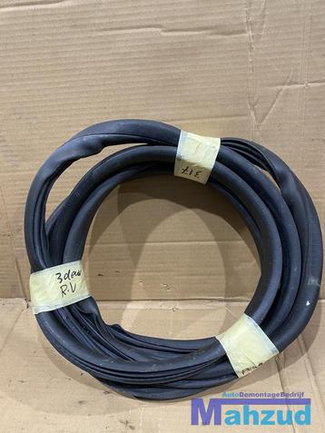 PEUGEOT 207 Rechts deurrubber portierrubber 3 deurs 2006-201 beschikbaar voor biedingen