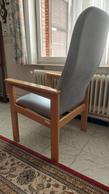 Haelvoet zetel voor senioren in HOLSBEEK beschikbaar voor biedingen