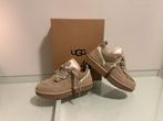 UGG Lowmel “ Sand / Beige “ Maat 39, Beige, Nieuw, Ophalen of Verzenden, Sneakers
