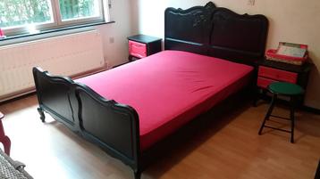 Slaapkamer speciale stijl en kleur, bed (nacht)kast commode beschikbaar voor biedingen