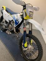 Husqvarna FE 450 MY'24 ref. LS 3242, Motoren, 450 cc, Bedrijf, Enduro, Minimaal motorrijbewijs A2