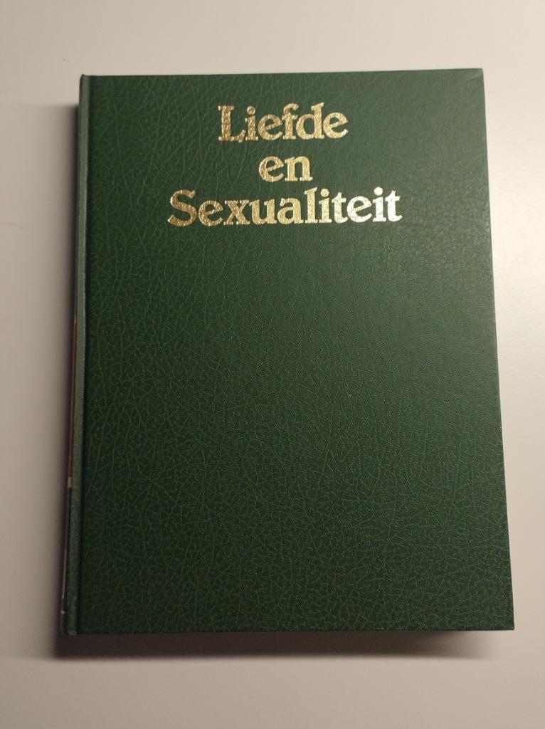 Liefde en seksualiteit - Lekturama, Ophalen of Verzenden, Gelezen