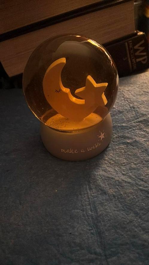 “MAKE A WISCH” ZWARE GLAZEN SCHUDBOL PRESS PAPIÉR !, Verzamelen, Beelden en Beeldjes, Nieuw, Fantasy, Ophalen of Verzenden