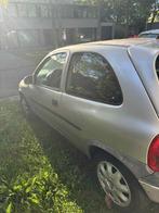 Te koop opel corsa 1000 12V prijs 400 Euro, Auto's, Opel, Stof, 135 g/km, 973 cc, Handgeschakeld