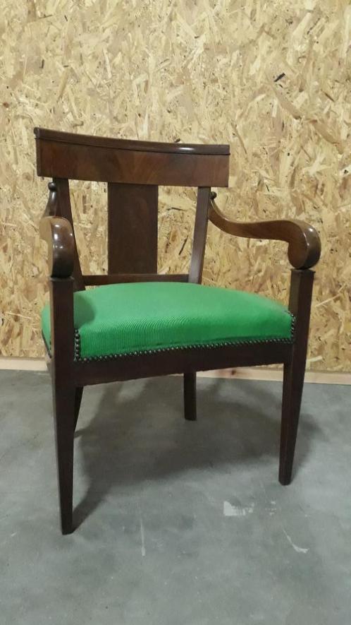 Zeer mooie antieke stoel, Antiek en Kunst, Antiek | Meubels | Stoelen en Sofa's, Ophalen