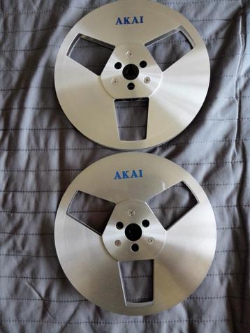 AKAI lege  18 cm metal spoelen /2 stuks/, Enlèvement