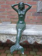 statue d une grande sirène assise en fonte pat vert ., Jardin & Terrasse, Autres types, Enlèvement ou Envoi, Métal, Neuf
