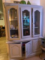 Grijze buffetkast met 3 glazen deuren, Huis en Inrichting, Kasten | Buffetkasten, 150 tot 200 cm, Met plank(en), 25 tot 50 cm