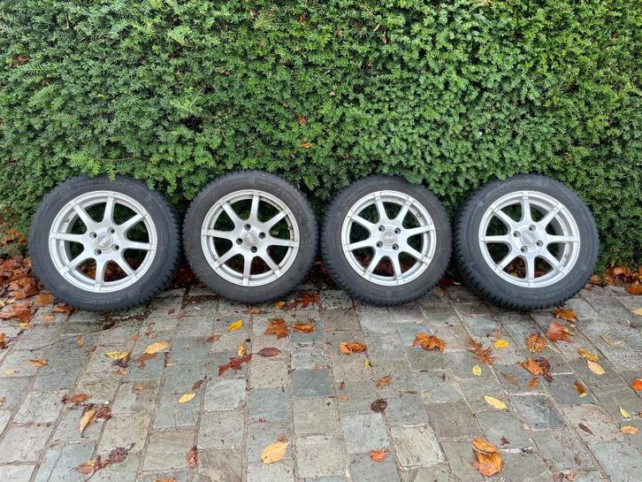 4 Hankook winterbanden en DBV aluminium velgen, Auto-onderdelen, Banden en Velgen, Band(en), Winterbanden, 15 inch, Personenwagen