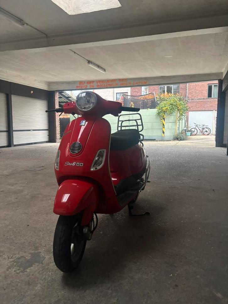 Piaggio vespa lx 50cc 2 takt, Fietsen en Brommers, Scooters | Vespa, Gebruikt, Vespa LX, Ophalen