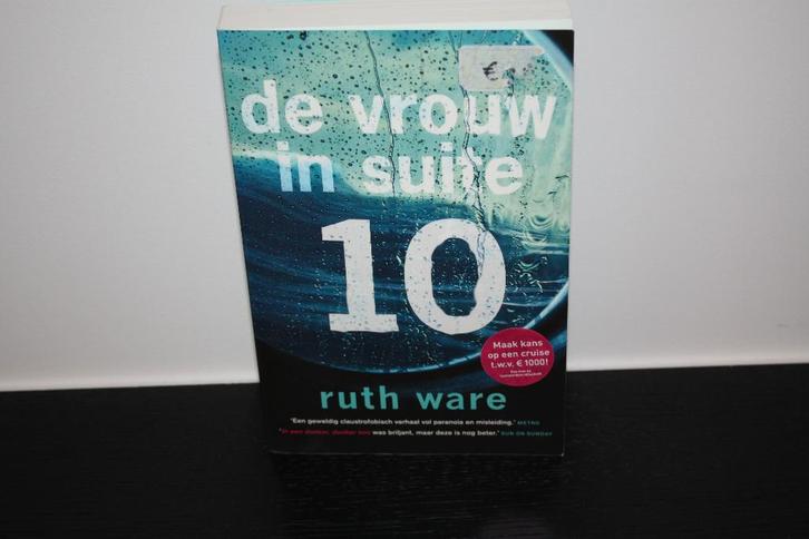 Boek: De vrouw in suite 10, van Ruth Ware, Boeken, Thrillers, Zo goed als nieuw, Ophalen of Verzenden