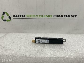 Antenneversterker Volkswagen Tiguan 5N ORIG 5N0035552L beschikbaar voor biedingen