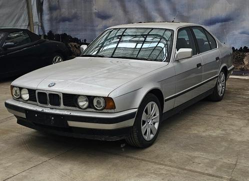BMW 524 TURBO DIESEL OLDTIMER MET NEDERLANDSE PAPIEREN, Auto's, Oldtimers, Particulier, ABS, Airbags, Centrale vergrendeling, Mistlampen