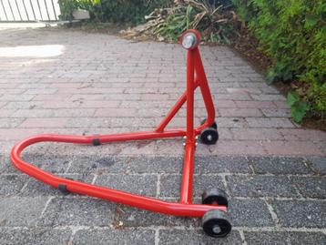 Werkplaatsstandaard voor motorfietsen beschikbaar voor biedingen