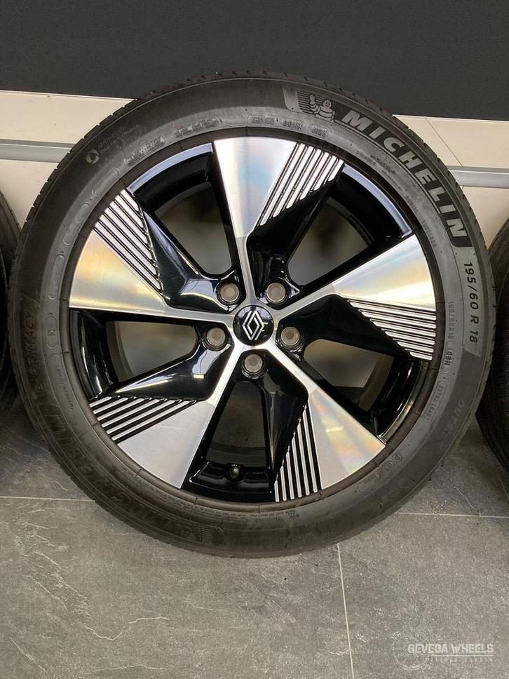 18” originele Renault Megane E-tech velgen + banden 5x114.3, Auto-onderdelen, Banden en Velgen, Banden en Velgen, Zomerbanden