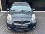 Toyota Yaris essence 2012 avec carnet 148 000KM, Automaat, Leder, Bedrijf, Yaris