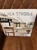 Black Strobe / Zongamin – Italian Fireflies / Hotel 17, CD & DVD, Vinyles | Dance & House, 12 pouces, Utilisé, Enlèvement ou Envoi