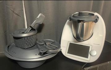 Thermomix tm6 beschikbaar voor biedingen