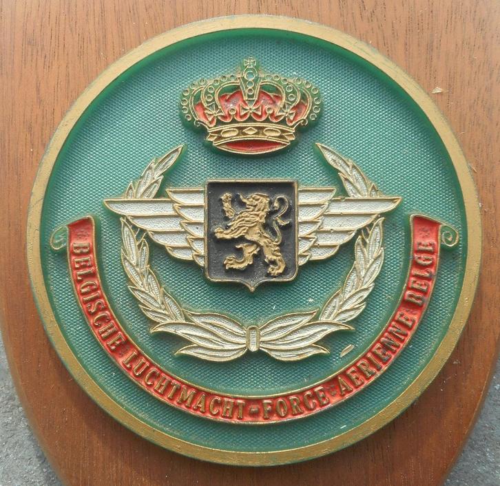 FORCE AERIENNE BELGE - INSIGNE CREST, Verzamelen, Militaria | Algemeen, Luchtmacht, Embleem of Badge, Verzenden