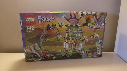 Lego Friends : Racing : 41352 : Le grand jour de la course e, Enfants & Bébés, Jouets | Duplo & Lego, Neuf, Lego, Ensemble complet