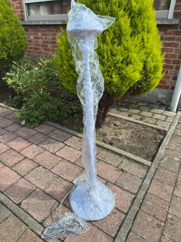 BASE DE LAMPE STEMLITE modèle GUBI. ÉTAGE H110, Enlèvement, Neuf, Métal, 100 à 150 cm