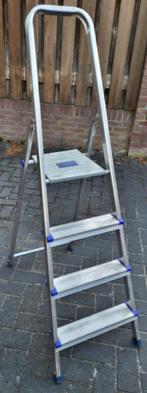 aluminium huishoudtrap, Doe-het-zelf en Bouw, Ophalen, Gebruikt, Ladder, Opvouwbaar of Inschuifbaar