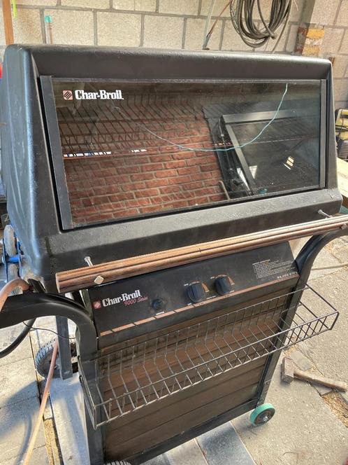 BBQ LAVASTEEN CHAR-BROIL, Made in USA, Tuin en Terras, Houtskoolbarbecues, Gebruikt, Met accessoires, Ophalen