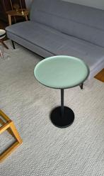 Table d'appoint style plateau en métal émaillé vert clair, Huis en Inrichting, Tafels | Bijzettafels, Ophalen, Minder dan 55 cm