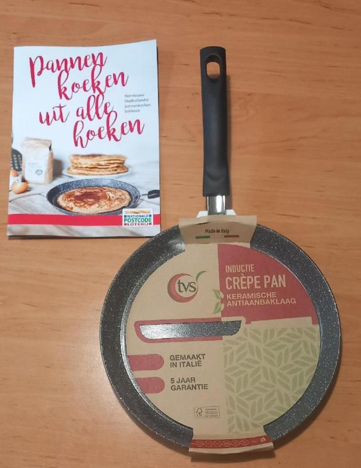 Pannenkoekenpan -- Diameter 25 cm -- Inclusief Receptenboek, Huis en Inrichting, Keuken | Potten en Pannen, Nieuw, Ophalen of Verzenden