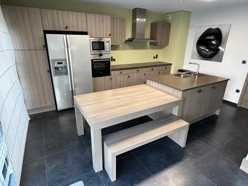 Tweedehands Keuken, Huis en Inrichting, Keuken | Complete keukens, Zo goed als nieuw, Overige typen, Bruin, Graniet of Steen, Met kookeiland