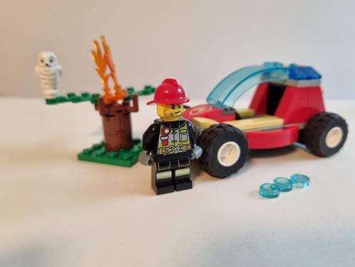 LEGO city brandweer 60247, Enfants & Bébés, Jouets | Duplo & Lego, Lego, Ensemble complet, Enlèvement ou Envoi