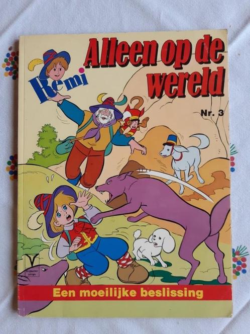 Strips van " Remi , alleen op de wereld ", Boeken, Stripverhalen, Gelezen, Meerdere stripboeken, Ophalen of Verzenden