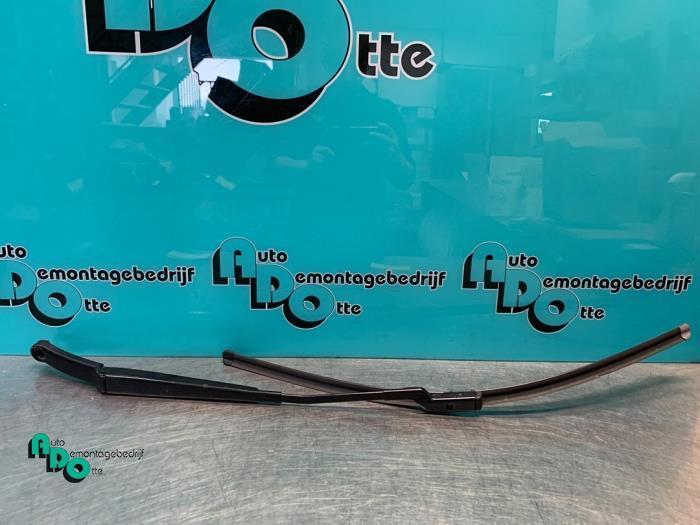 Ruitenwisserarm voor van een Opel Astra (Astra J 10-), Auto-onderdelen, Ruiten en Toebehoren, Opel, Gebruikt, 3 maanden garantie