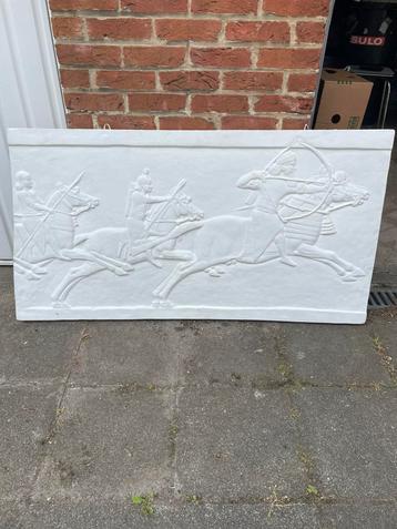 Fresco van Assyrische ruiters beschikbaar voor biedingen
