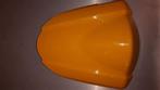 Suzuki 9B GSXR750 GSXR1000 K7 buddykap in het geel met wat s, Enlèvement ou Envoi, Utilisé