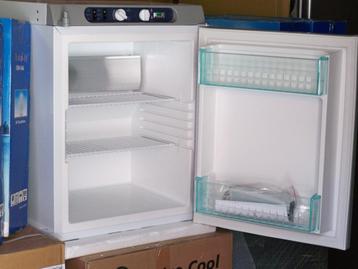 Frigo's Absorptie voor Mobilhome's Werken op GAS/12v/220v beschikbaar voor biedingen