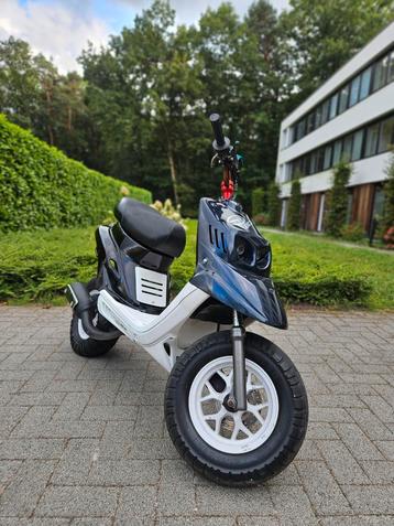 MBK Booster BCD 50cc classe A 2 temps 11 400 km - Bon état !