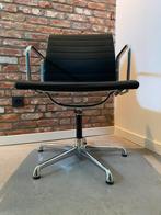 EAMES EA108 draaibare stoel, Ophalen