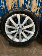 VW Golf 7 velgen 17” met winterbanden Goodyear UltraGrip, Ophalen, Banden en Velgen, Nieuw, 17 inch
