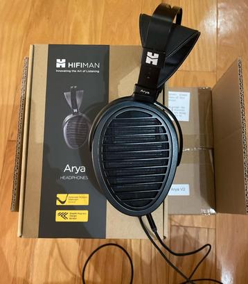 Hifiman Arya Stealth beschikbaar voor biedingen