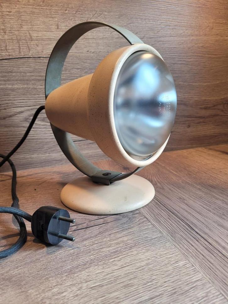 Lampe vintage Philips, Antiquités & Art, Antiquités | Éclairage, Enlèvement
